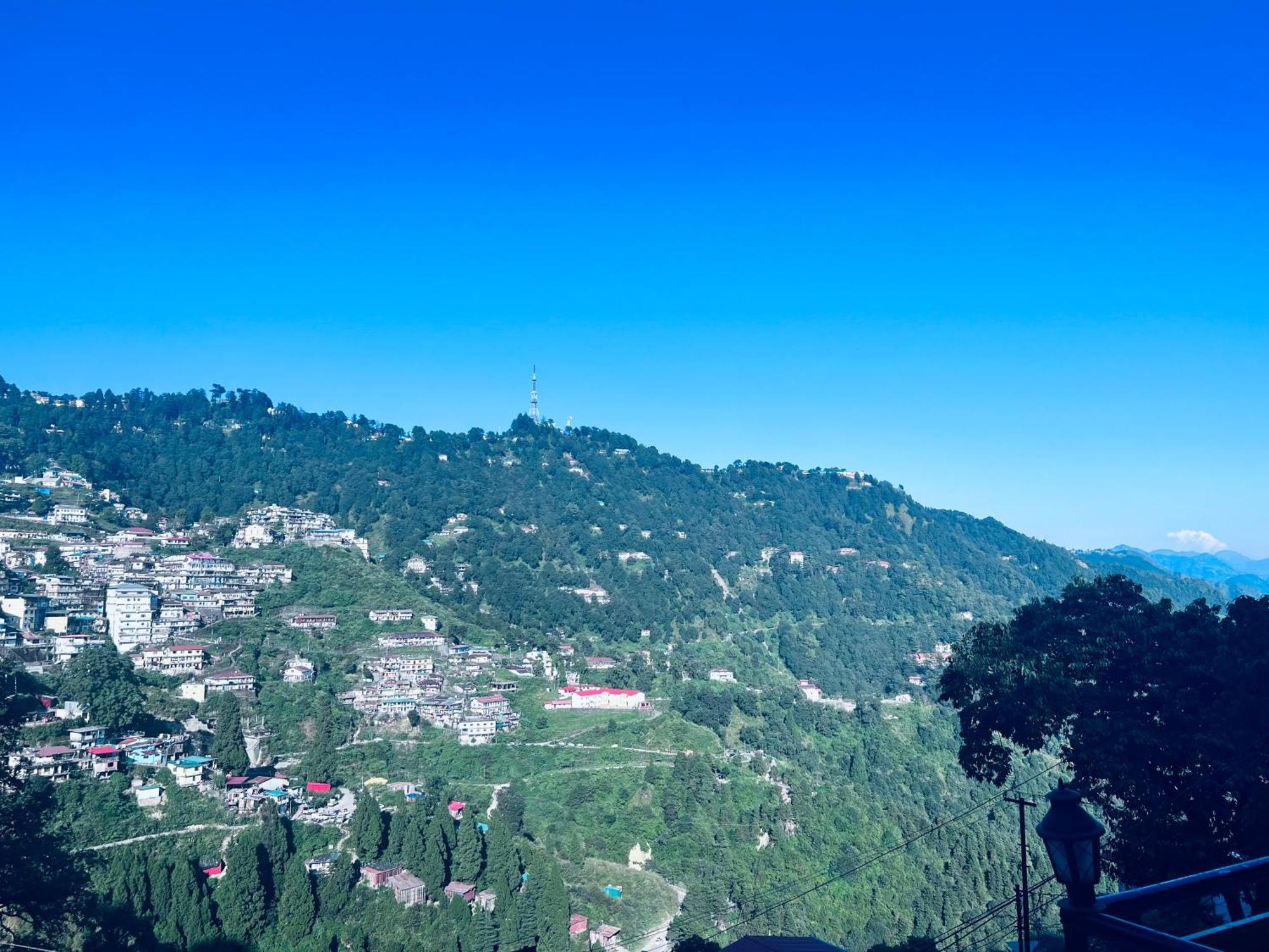 Irish Town Mussoorie Otel Dış mekan fotoğraf